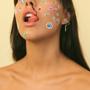 91美女遭列强狂喷白浆
