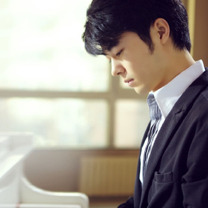 91美女遭列强狂喷白浆
